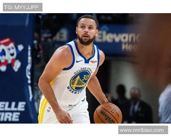 库里单赛季面对同一对手多次客场砍45+ NBA历史第七人🫡